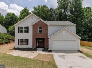 733 Baskins Cir, Winder, GA 30680