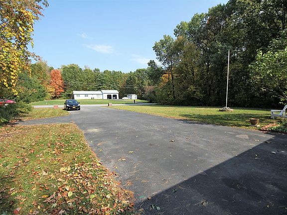 4th image of 397 County Route 76