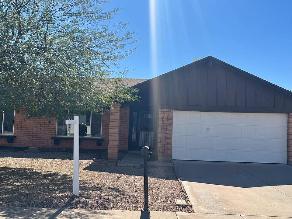 1st image of 2807 W NEWTON Court