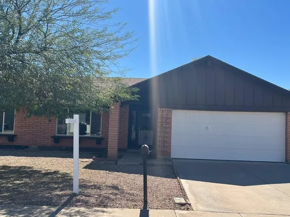 2807 W NEWTON Court, Chandler, AZ 85224