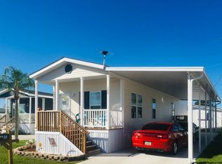 206 Orange Manor Dr, Winter Haven, FL 33880