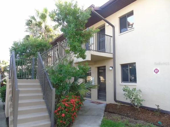4048 Oakview Dr #F2, Punta Gorda, FL 33980