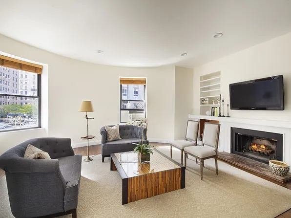425 W End Ave APT 3A, Manhattan, NY 10024