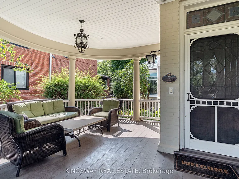 166 High Park Ave — Photo 43