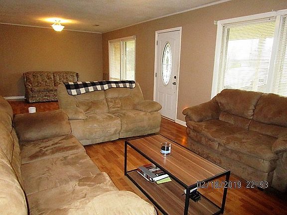 3rd image of 7053 County Road 50