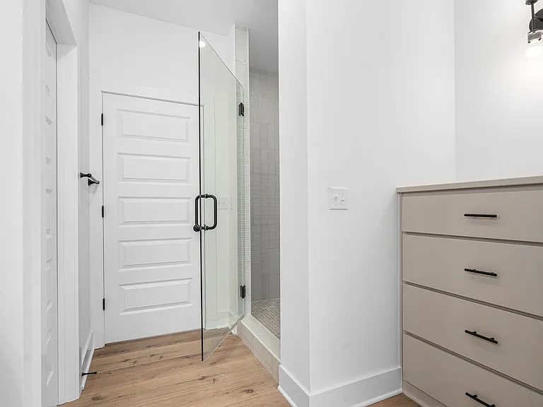 6812 Fir St — Photo 12