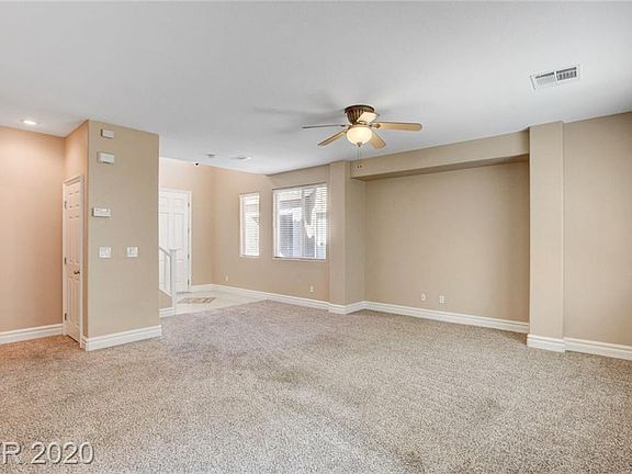 5th image of 9755 Waukegan Ave