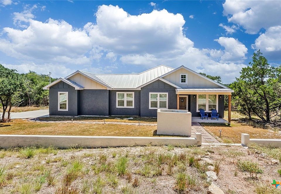 1st image of 3225 Hawthorne Rd