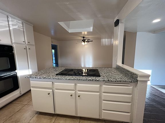 5th image of 4820 Wellington Park Dr