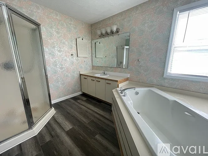 942 Stewarts Creek Dr #9 — Photo 8