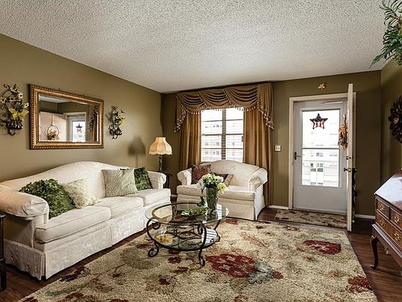 3rd image of 5705 80th St N Unit 305