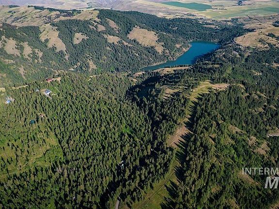 2nd image of Buckboard Ln