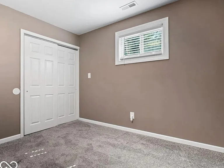 3125 N Bancroft St — Photo 4
