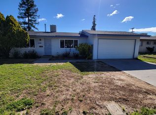 943 Russell Ave, Clovis, CA 93612