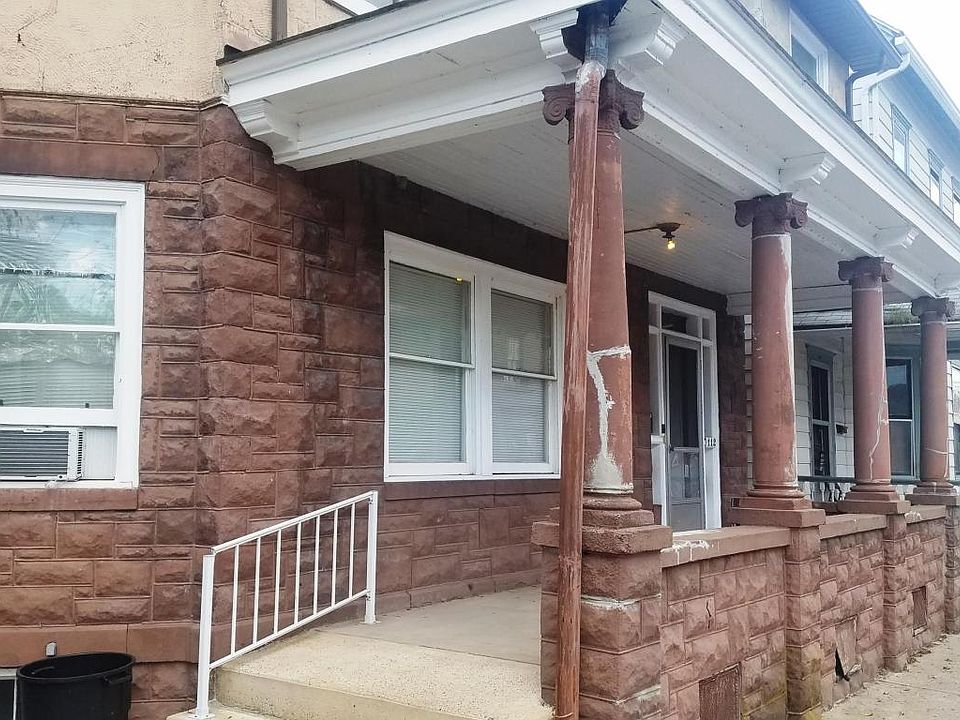 2nd image of 112 N Front St
