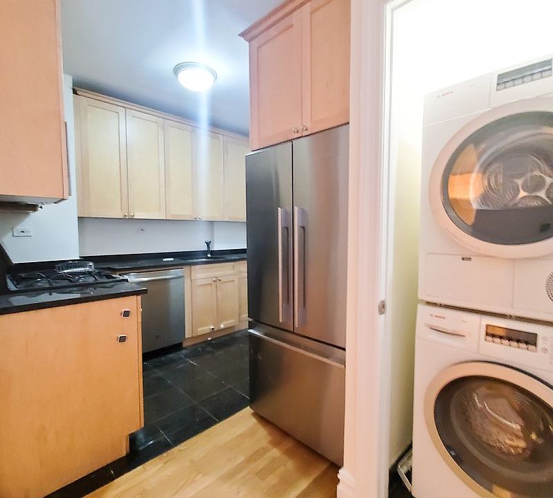 1st image of 147 W 79th St #A11