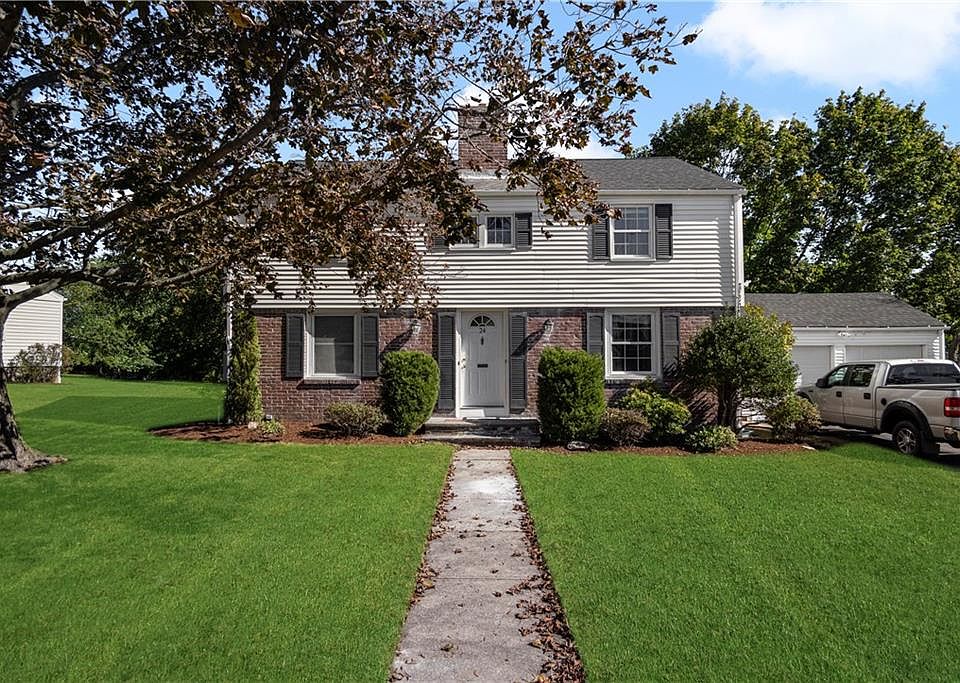 24 Garden City Dr, Cranston, RI 02920 Zillow