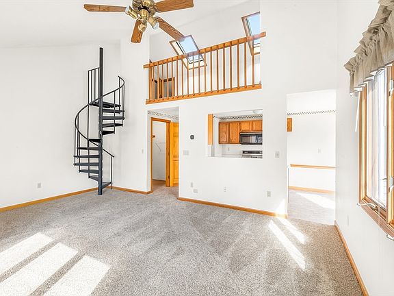 3rd image of 29 Cork Cir #F