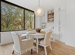 14 Greenway Plz Unit 2P, Houston, TX 77046