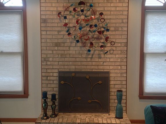 4th image of 17 Summerwood Dr