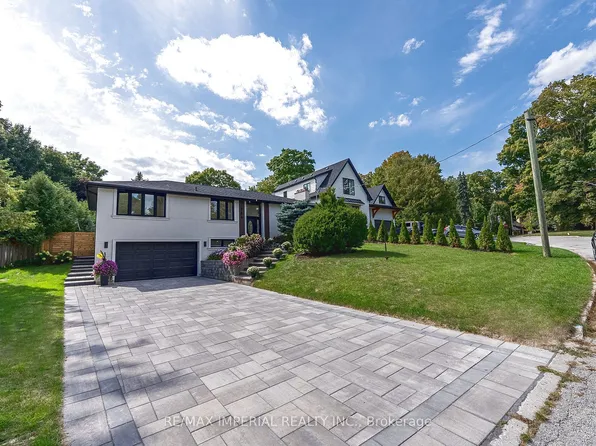 206 Richard Ave, Newmarket, ON L3Y 4P7