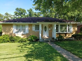 1621 Tanner Bridge Rd, Jefferson City, MO 65101