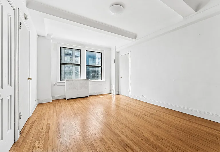 440 W 34th St #10D — Photo 1