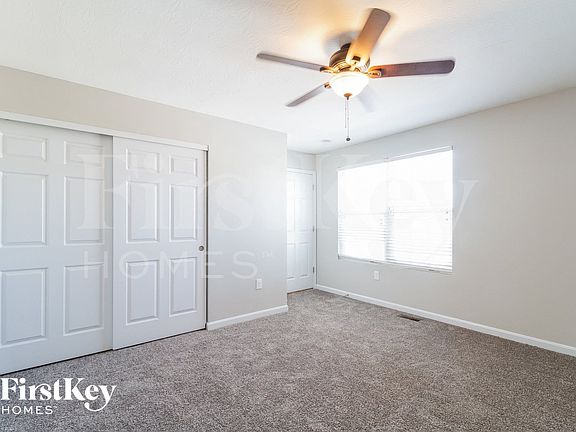 3rd image of 2131 Picketside Dr