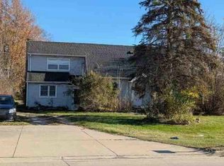 54480 Gratiot Ave, Chesterfield, MI 48051