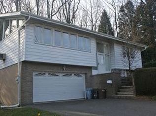 82 Elizabeth Ave, Teaneck, NJ 07666