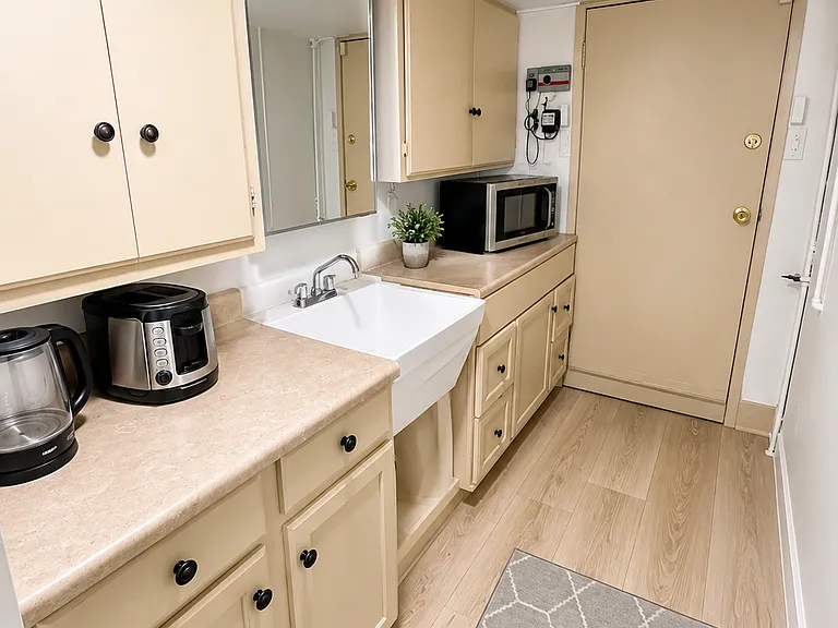 Kitchenette