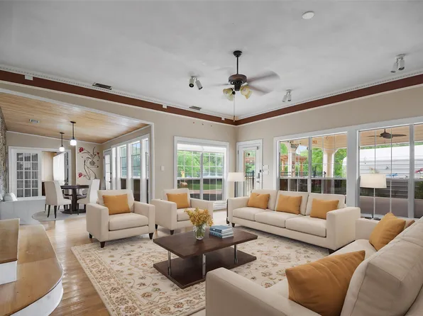 5110 Miller Heights Dr, Rowlett, TX 75088