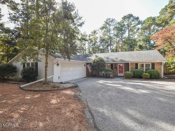 345 Lake Forest Drive, Pinehurst, NC 28374