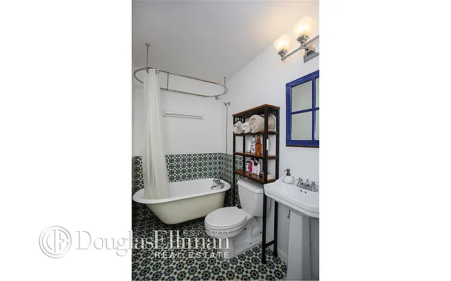 Sold by Douglas Elliman | media 7
