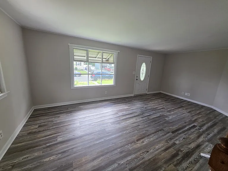 27 Koehler Dr — Photo 8