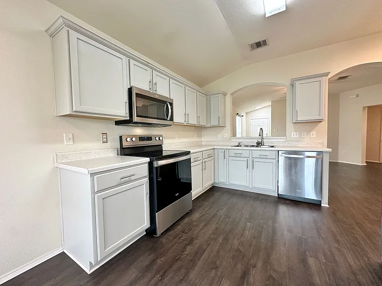 4510 Causeway Ct — Photo 9