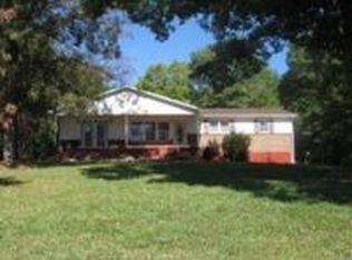 3755 Northfork Rd, Martinsville, VA 24112