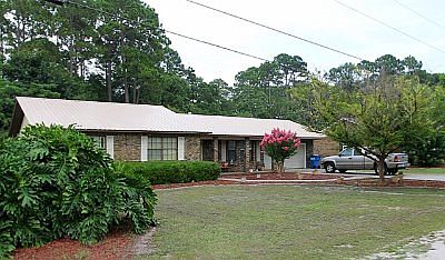 1st image of 2101 Cypress Ave