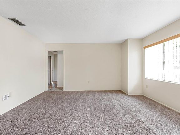 4th image of 225 Brevity Ln