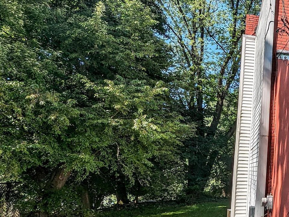 2nd image of 21 Newlinville Rd