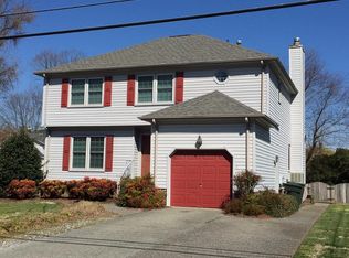 5 Willow Rd, Hampton, VA 23664