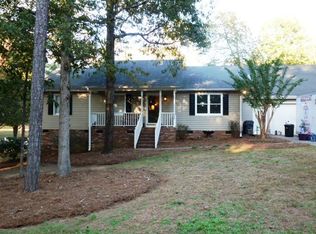 236 Crooked Tree Dr, Inman, SC 29349