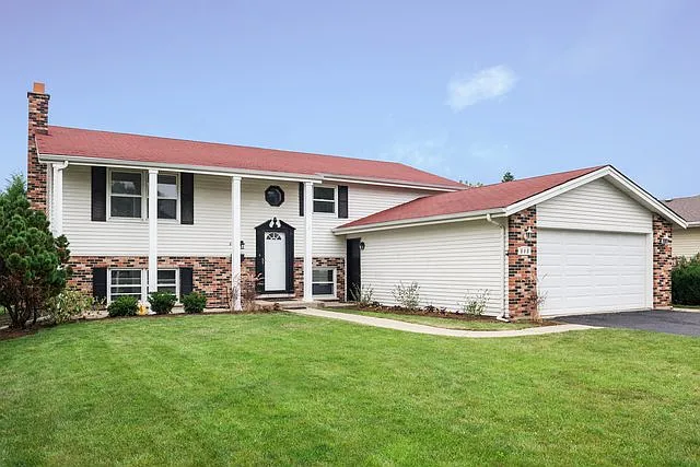 808 W Sable Dr photo 1