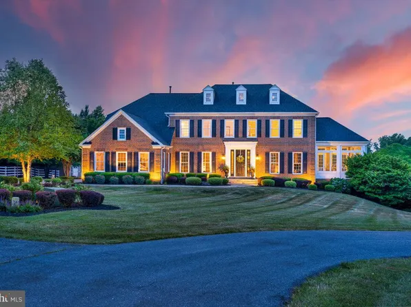 3208 Flagstick Dr, Mount Airy, MD 21771