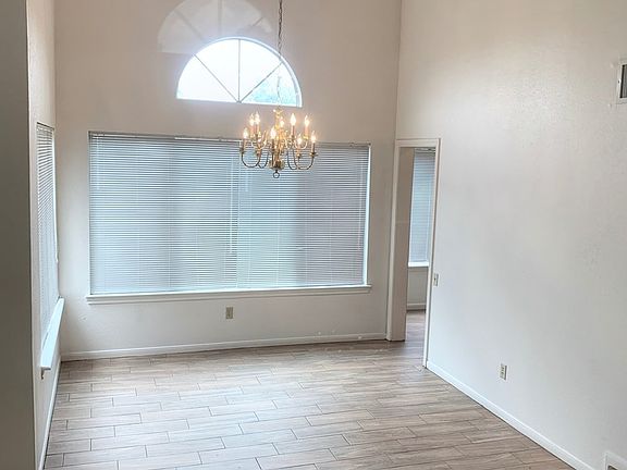5th image of 14802 Chetland Place Dr #1