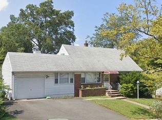 44 Montview Rd, Edison, NJ 08837