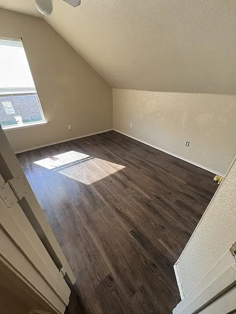 3 bed, 1235 sqft, $1,595 — Photo 4