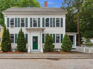 11 Allen St, Newburyport, MA 01950