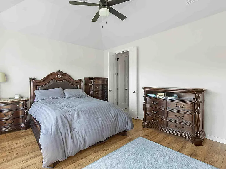 220 Basket Flower Loop — Photo 16