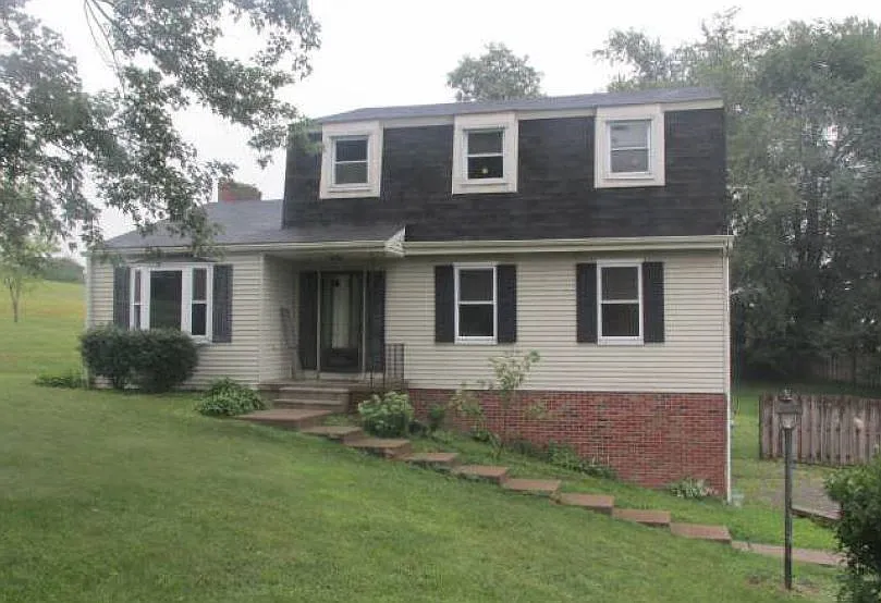 163 Klein Rd photo 1